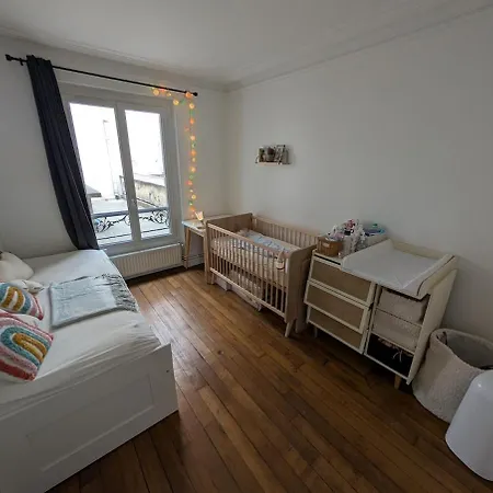 Quiet Family In Near 7 Metro Lines Paris